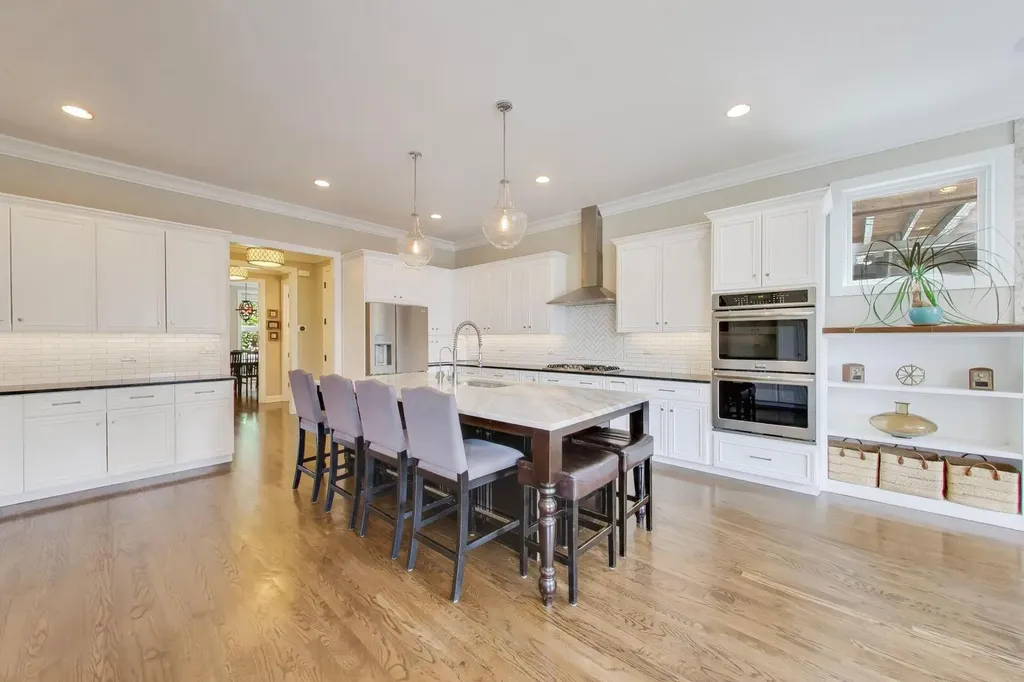2439 West Moffat Street Chicago IL 60647