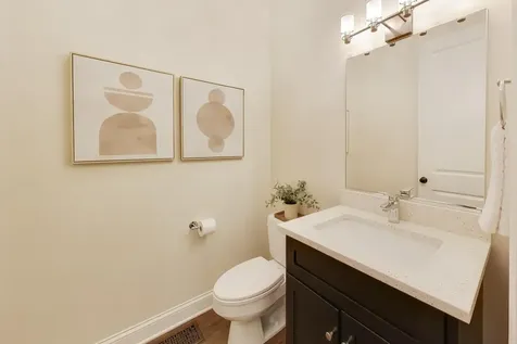 2439 West Moffat Street Chicago IL 60647