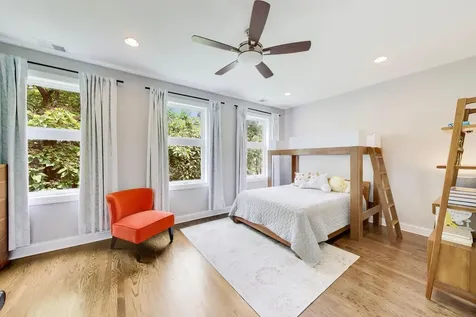 2439 West Moffat Street Chicago IL 60647