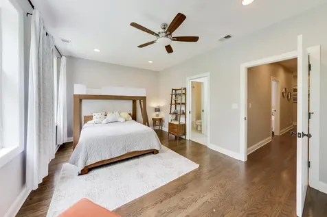 2439 West Moffat Street Chicago IL 60647