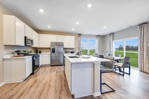 640 Rustic Way Hinckley IL 60520