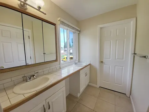 25 Pheasant Road Matteson IL 60443
