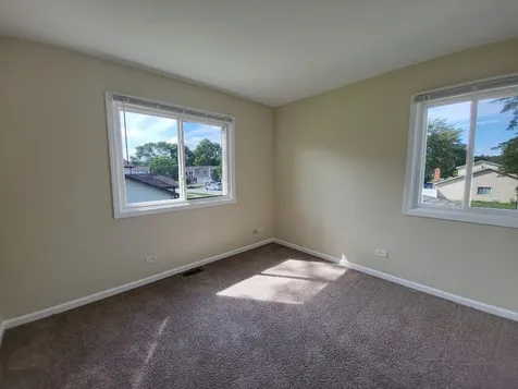 25 Pheasant Road Matteson IL 60443