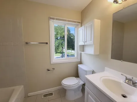 25 Pheasant Road Matteson IL 60443