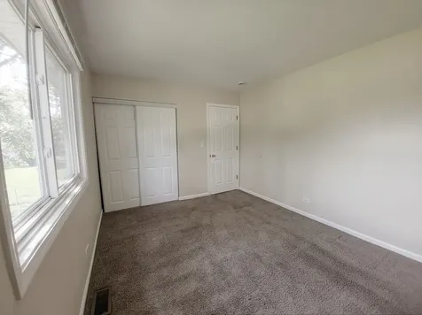 25 Pheasant Road Matteson IL 60443