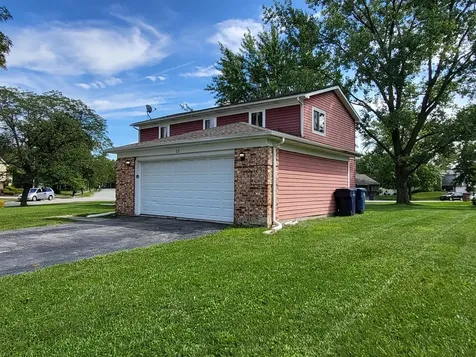 25 Pheasant Road Matteson IL 60443