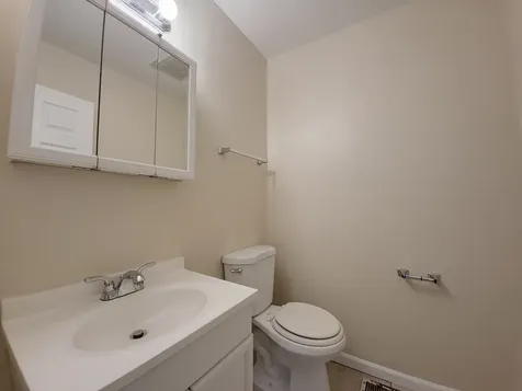 25 Pheasant Road Matteson IL 60443