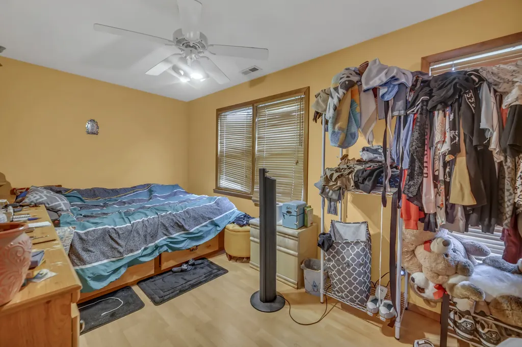 230 West Morris Avenue Lombard IL 60148