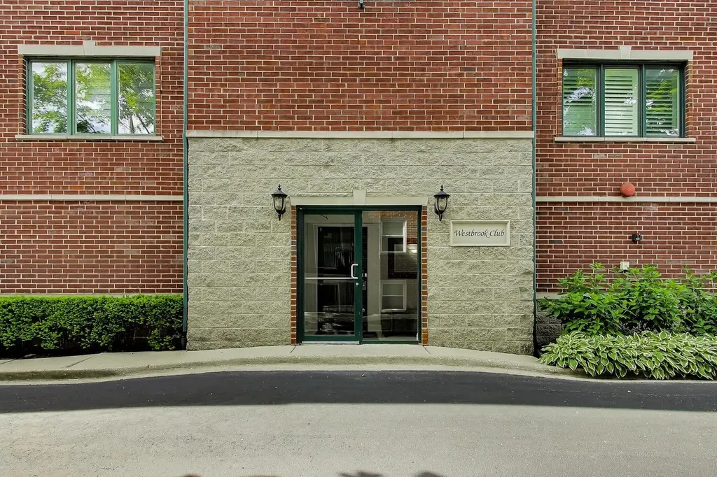 511 North Cass Avenue Westmont IL 60559