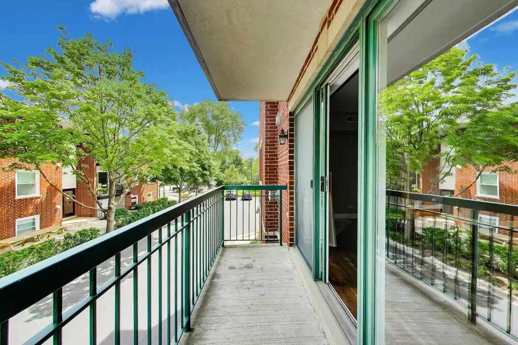 511 North Cass Avenue Westmont IL 60559