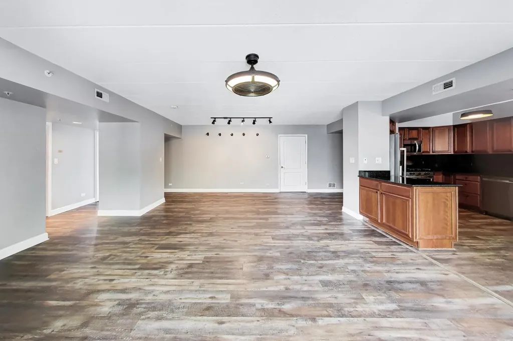 511 North Cass Avenue Westmont IL 60559
