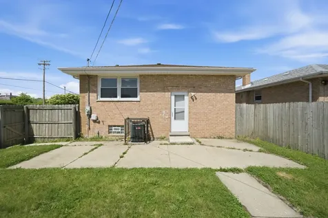417 Jeffery Avenue Calumet City IL 60409
