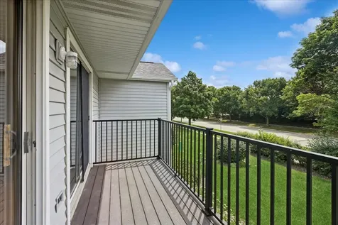 7050 Brighton Court Woodridge IL 60517