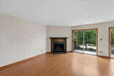 7050 Brighton Court Woodridge IL 60517