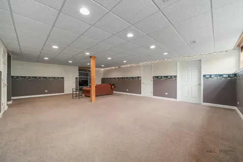 146 Colonial Drive Vernon Hills IL 60061