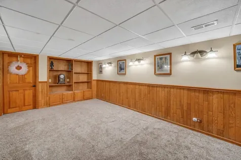 1113 Loyola Drive Libertyville IL 60048