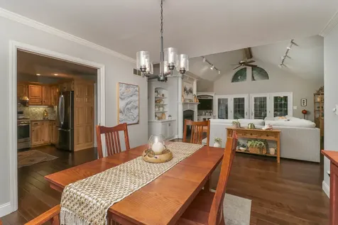 1701 Sweetbriar Drive Bloomington IL 61701