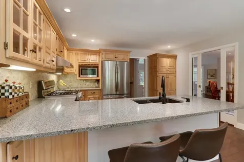 1701 Sweetbriar Drive Bloomington IL 61701