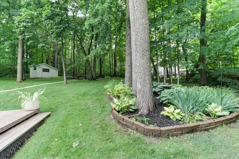 1701 Sweetbriar Drive Bloomington IL 61701