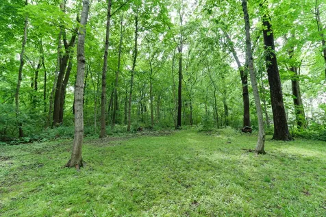 1701 Sweetbriar Drive Bloomington IL 61701