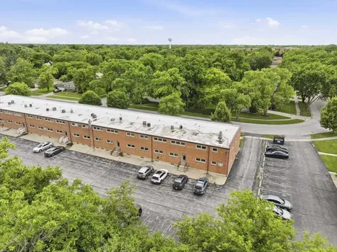 643 North Carroll Parkway Glenwood IL 60425