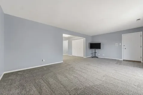 643 North Carroll Parkway Glenwood IL 60425