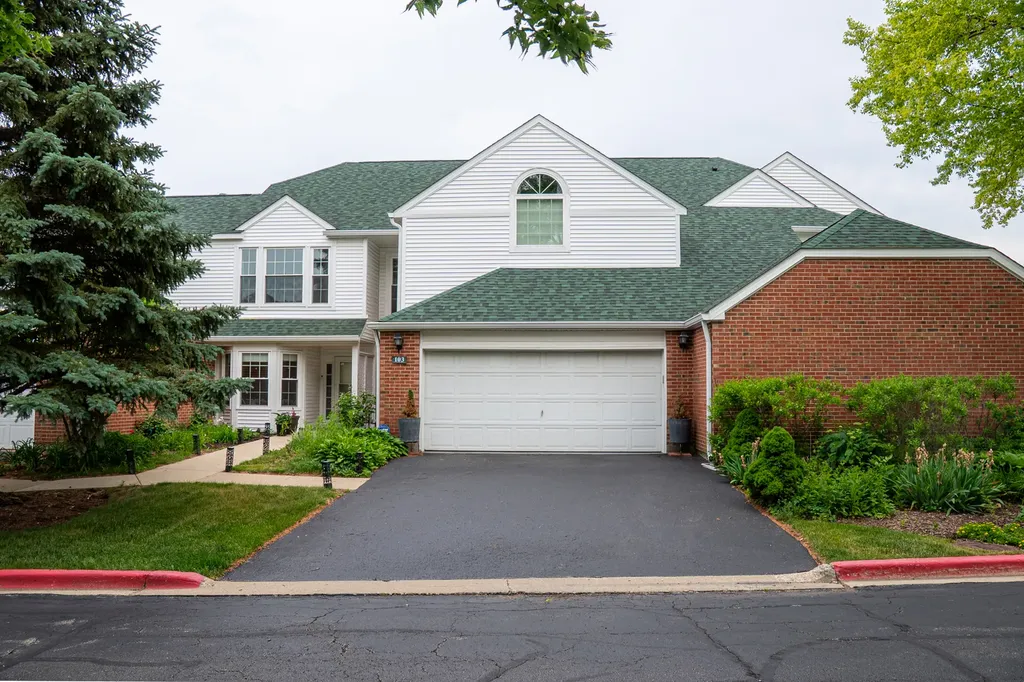 103 Hampton Boulevard Lake Bluff IL 60044