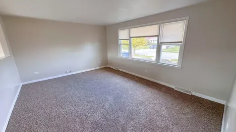 1325 East 168th Place South Holland IL 60473