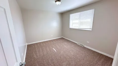 1325 East 168th Place South Holland IL 60473