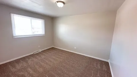 1325 East 168th Place South Holland IL 60473