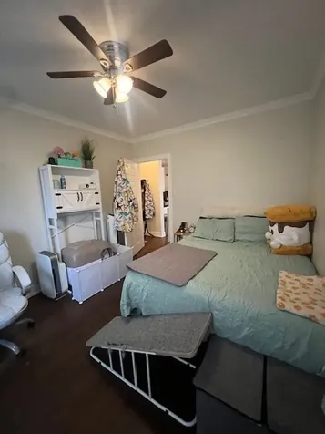 4226 North Clark Avenue Chicago IL 60613
