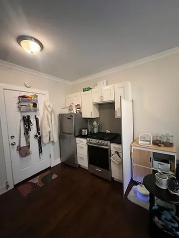4226 North Clark Avenue Chicago IL 60613
