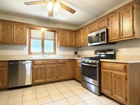 1602 Sunridge Drive Bourbonnais IL 60914