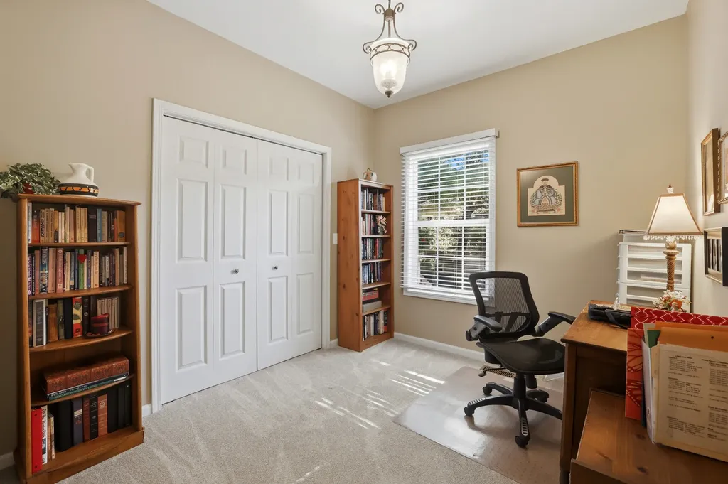 10888 Harry Drive Huntley IL 60142