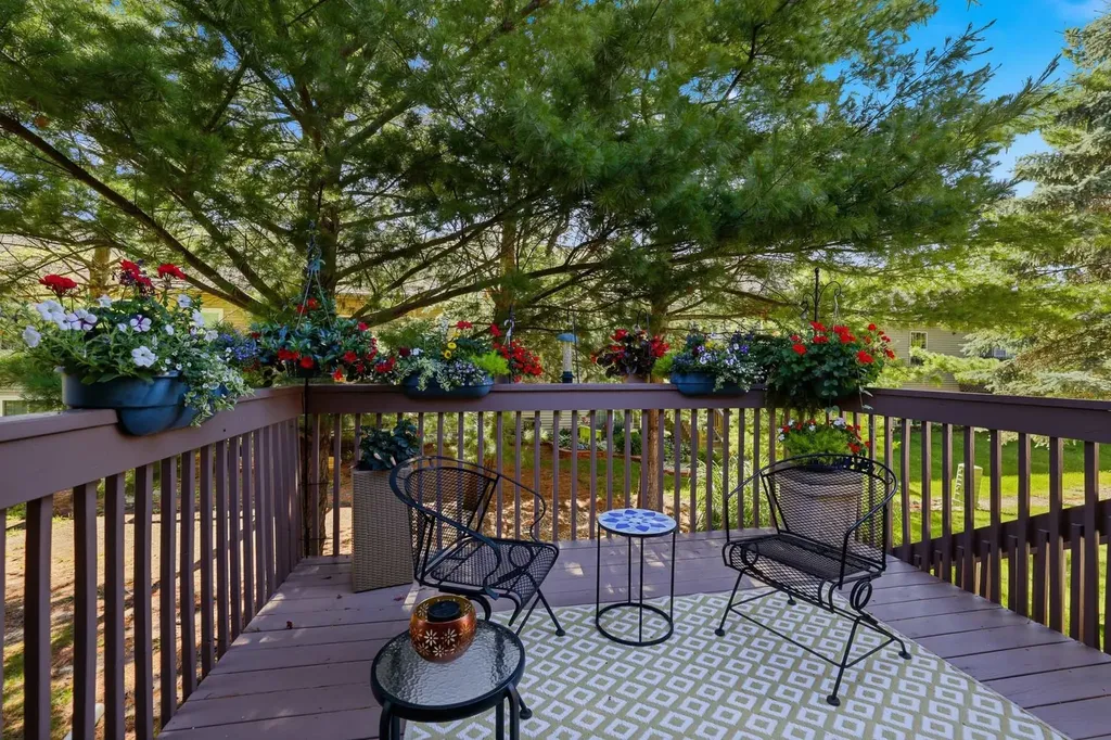 10888 Harry Drive Huntley IL 60142