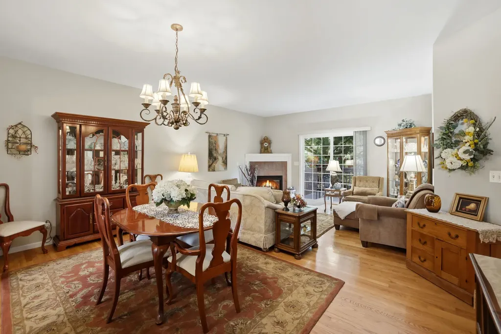 10888 Harry Drive Huntley IL 60142