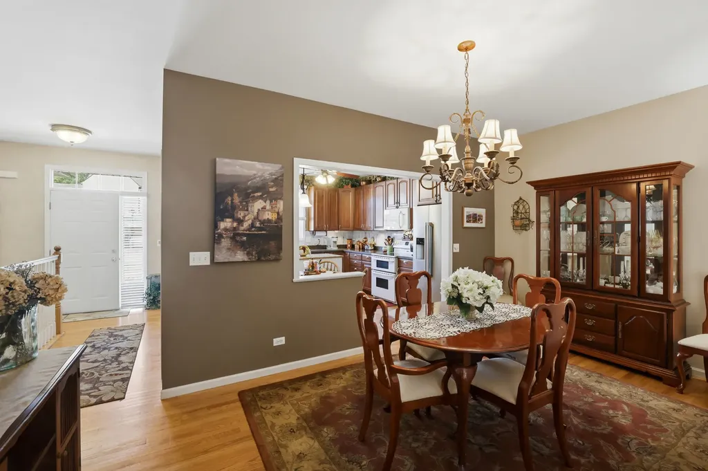 10888 Harry Drive Huntley IL 60142