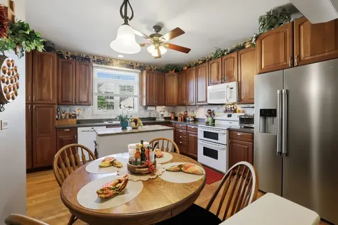 10888 Harry Drive Huntley IL 60142