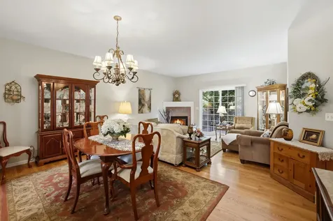 10888 Harry Drive Huntley IL 60142