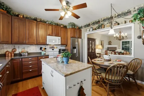 10888 Harry Drive Huntley IL 60142