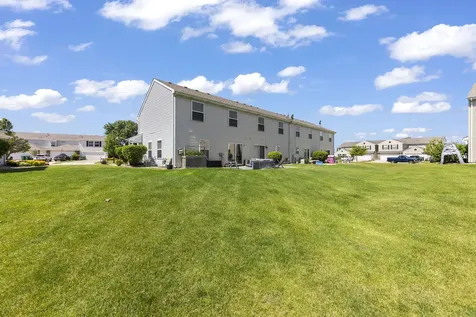 25201 Shannon Drive Manhattan IL 60442