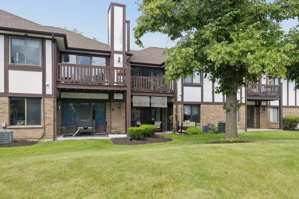 9132 Sandpiper Court Orland Park IL 60462