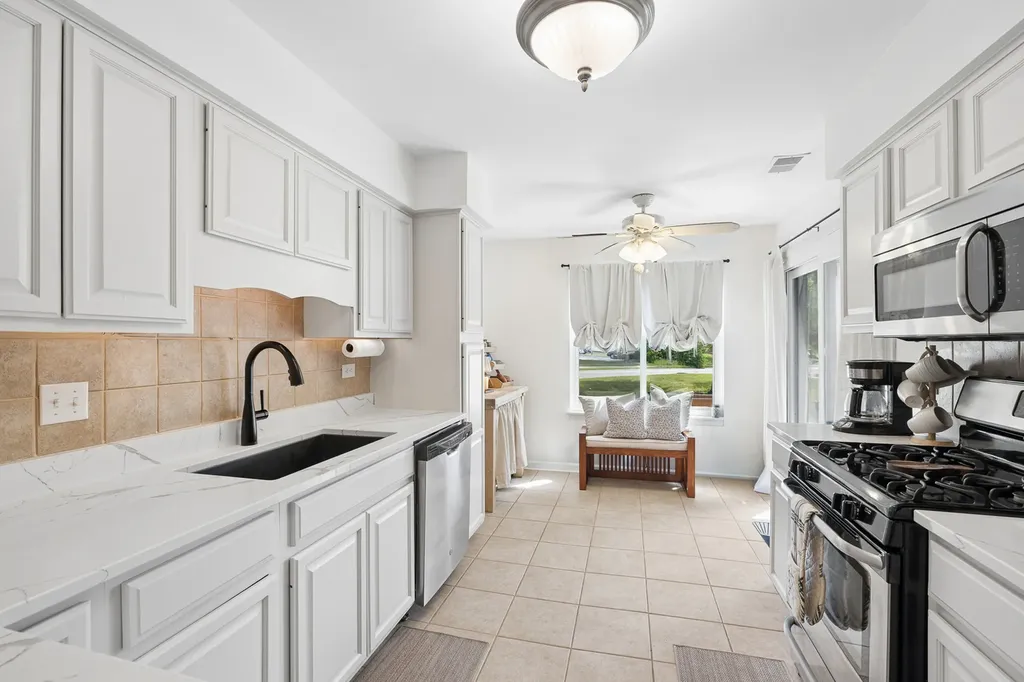 9132 Sandpiper Court Orland Park IL 60462