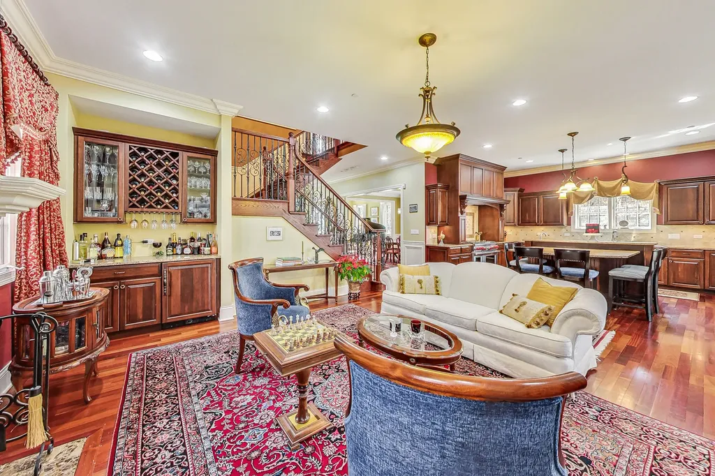 428 South Clifton Avenue Park Ridge IL 60068
