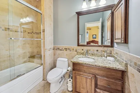 428 South Clifton Avenue Park Ridge IL 60068