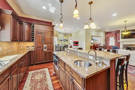 428 South Clifton Avenue Park Ridge IL 60068
