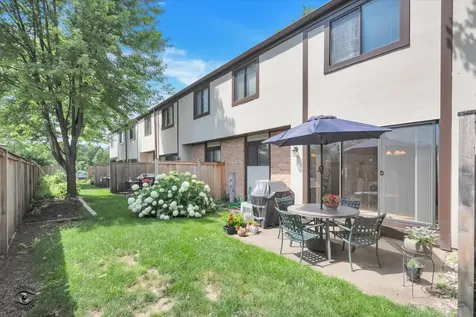 1734 Henley Street Glenview IL 60025