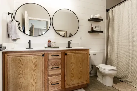 1630 White Oak Trail Cherry Valley IL 61016
