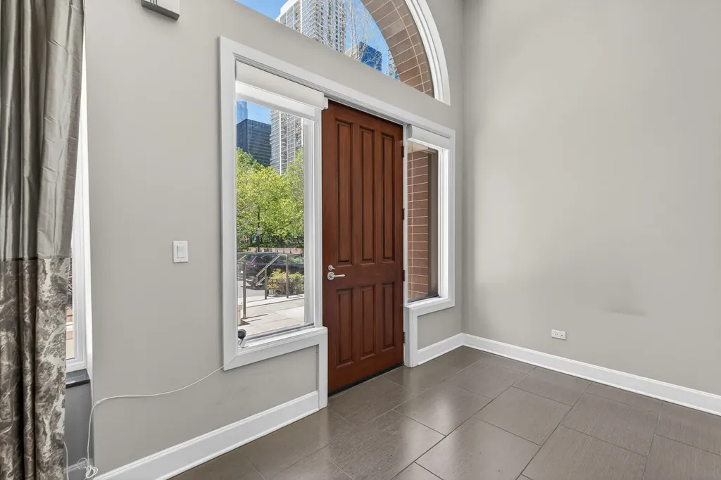 187 North Westshore Drive Chicago IL 60601