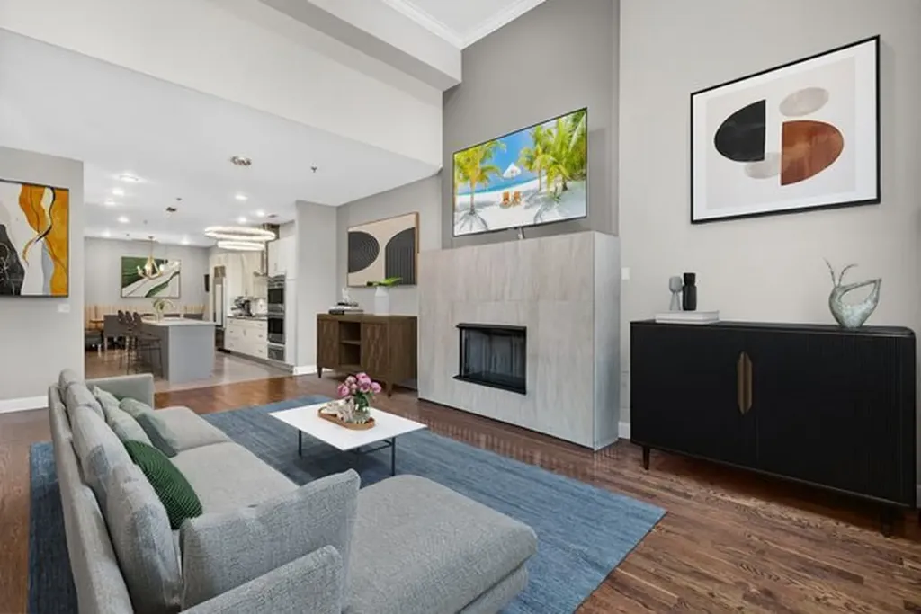 187 North Westshore Drive Chicago IL 60601